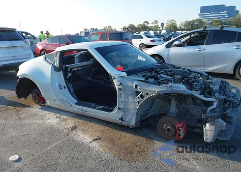 2017 Nissan 370Z из США, поврежденный, VIN JN1AZ4EH5HM950071